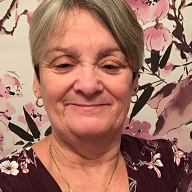Guylaine,
                                60 ans,
                                
                                Femme célibataire
                                
                                de  Québec