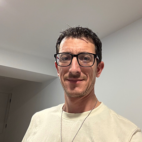 Sébastien,
                                45 ans,
                                Homme célibataire
                                
                                
                                de  St Augustin De Demaures