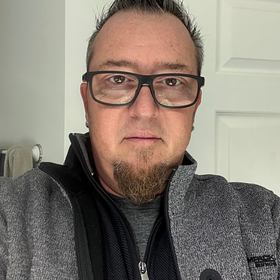 Steve,
                                48 years old,
                                Single man
                                
                                
                                from  Stoke