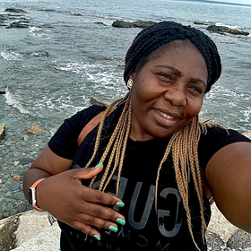 Nathalie,
                                46 ans,
                                
                                Femme célibataire
                                
                                de  Québec