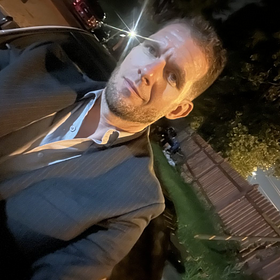 mathieu,
                                41 ans,
                                Homme célibataire
                                
                                
                                de  MONTREAL