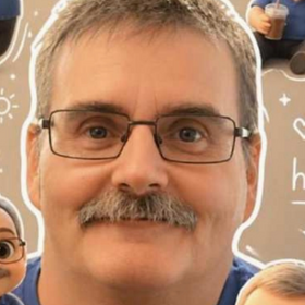 Daniel,
                                54 ans,
                                Homme célibataire
                                
                                
                                de  Amos