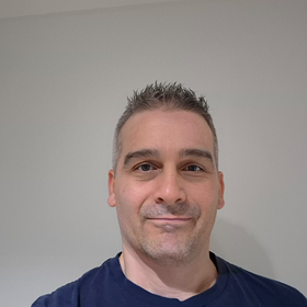Bruno,
                                46 ans,
                                Homme célibataire
                                
                                
                                de  Chicoutimi