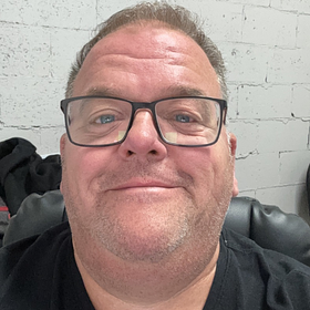 Cedric,
                                51 ans,
                                Homme célibataire
                                
                                
                                de  Laval