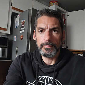 Fabris,
                                47 ans,
                                Homme célibataire
                                
                                
                                de  Laval