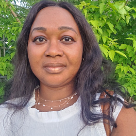 Viviane,
                                52 ans,
                                
                                Femme célibataire
                                
                                de  Montréal